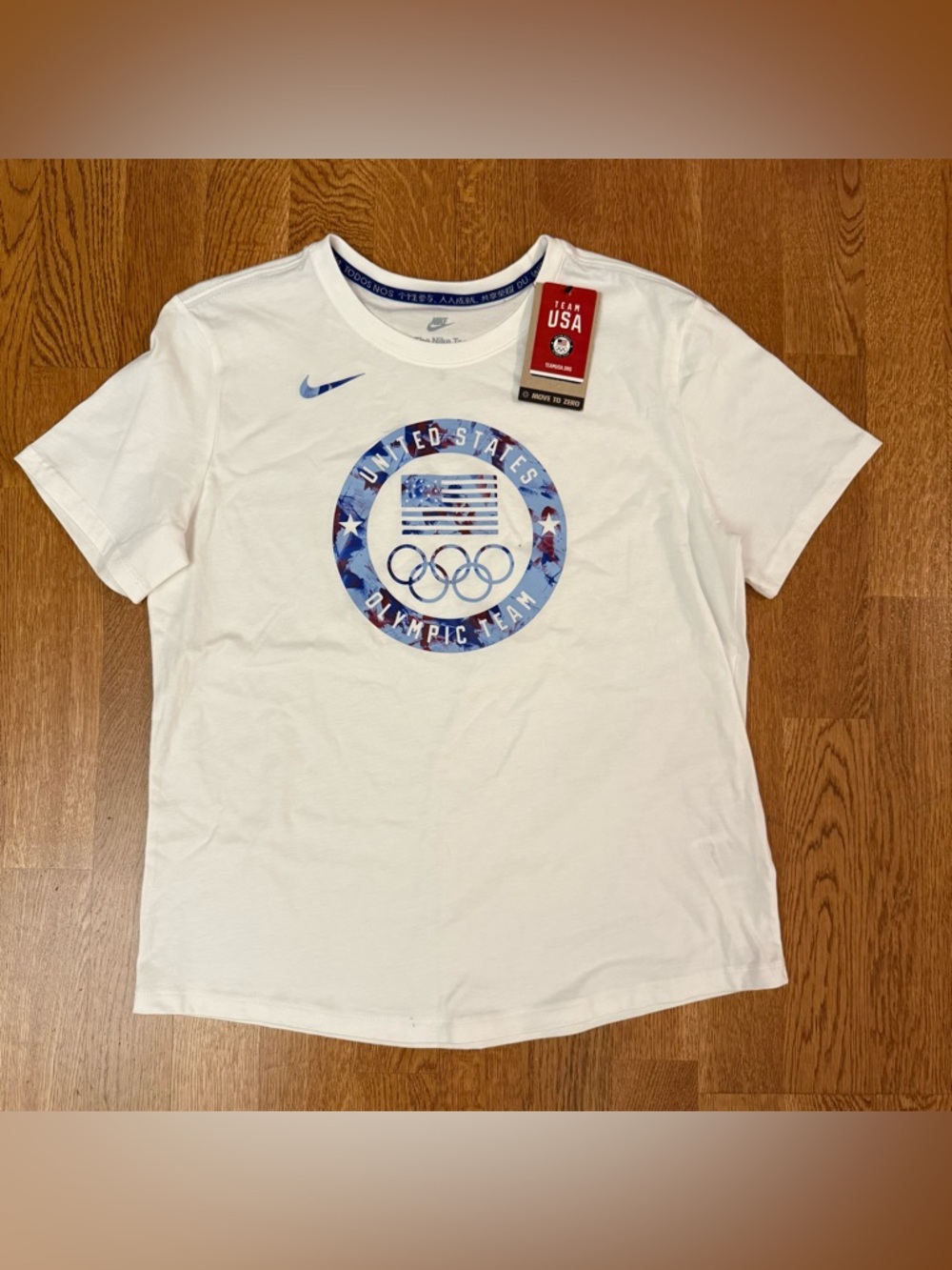 NWT Nike Team USA Olympics 2024 Tee Women's T-Shirt Size Medium FN0870-100